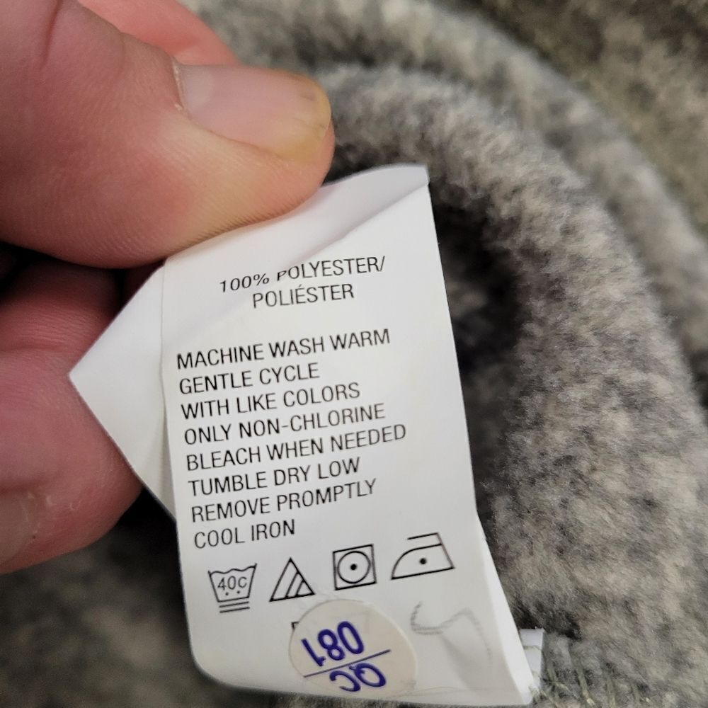Bass fleece pullover - Picture 14 of 14